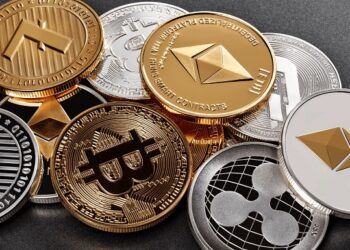¿Cómo te pueden estafar con criptomonedas?